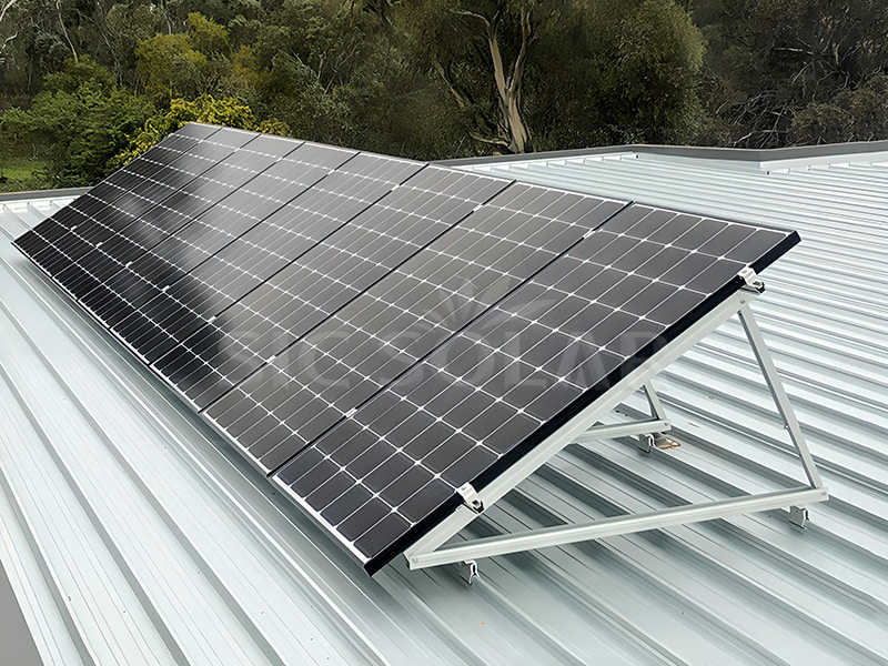 solar roof mounting systems