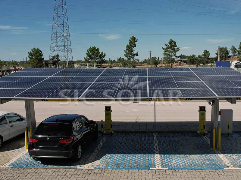30-kW-Aluminium-Solarcarport-Montagesystem in Portugal