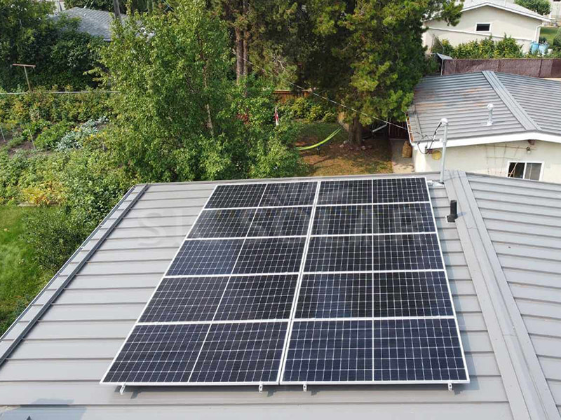5-kW-Solarpanel-Metalldach-Neigungsmontage in Kanada