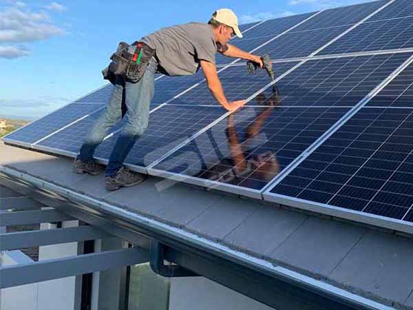 30-kW-Asphaltdachprojekt | Sic-solar.com