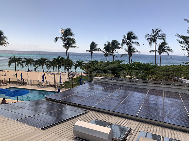 30-kW-Solaranlage mit trapezförmiger Metalldachmontage auf den Philippinen